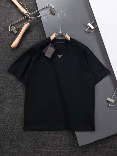 2026年9月3日秋冬新作Prada半袖 tシャツ高品質人気...