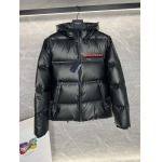2026年9月3日秋冬新作Pradaジャケット高品質人気の商品/YGY工場