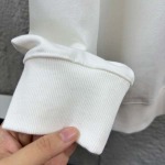 2026年9月3日秋冬新作Miu Miuスウェット高品質人気の商品/YGY工場