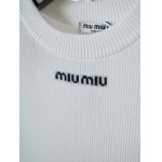 2026年9月3日秋冬新作MiuMiu女性セーター高品質人気の商品/YGY工場