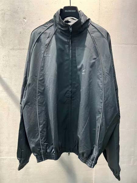 2026年9月5日秋冬新作Balenciaga   BODI...