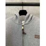 2026年9月9日秋冬新作MiuMiuジャケット高品質人気の商品/YGY工場