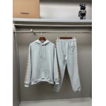 2026年9月11日秋冬新作Burberryスウェット高品質人気の商品/YGY工場