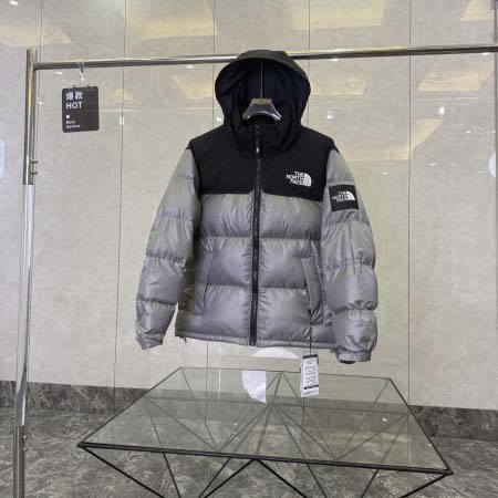 2026年9月11日秋冬新作The North Faceダウ...