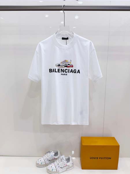 2026年9月11日秋冬新作Balenciaga半袖 tシャ...