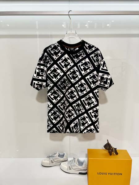 2026年9月14日秋冬新作Fendi半袖 tシャツ高品質人...
