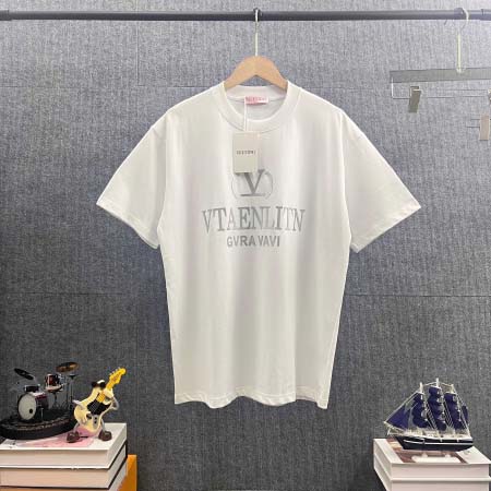 2026年9月17日秋冬新作Valentino半袖 tシャツ...