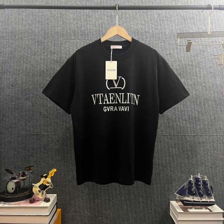 2026年9月17日秋冬新作Valentino半袖 tシャツ...