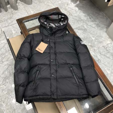 2026年9月17日秋冬新作Burberryダウンジャケット...