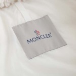 2026年9月22日秋冬新作Moncler女性ダウンジャケット高品質人気の商品/ZZZ工場