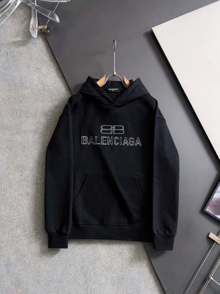 2026年9月23日入荷秋冬新作Balenciagaスウェッ...