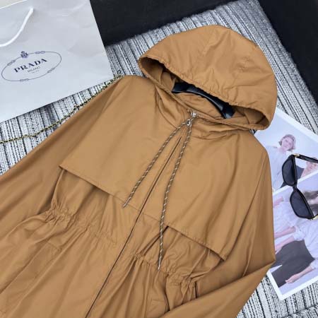 2026年10月6日入荷秋冬新作Pradaジャケット女性用ファッション/誕生日プレゼント/贈り物 can工場