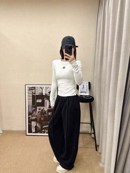 2026年10月14日入荷秋冬新作Chanel長袖女性用ファッション/誕生日プレゼント/贈り物 can工場