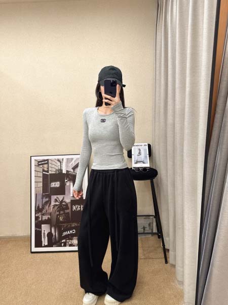 2026年10月14日入荷秋冬新作Chanel長袖女性用ファッション/誕生日プレゼント/贈り物 can工場