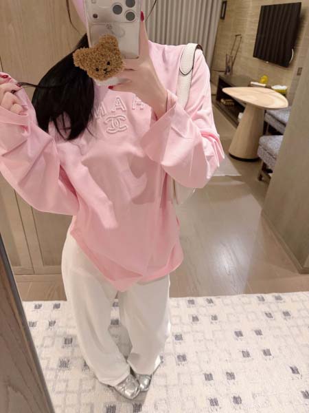 2026年10月14日入荷秋冬新作Chanel長袖女性用ファッション/誕生日プレゼント/贈り物 can工場
