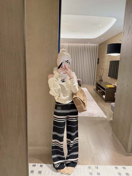 2026年10月15日入荷秋冬新作Chanelニットのセーター女性用ファッション/誕生日プレゼント/贈り物 can工場