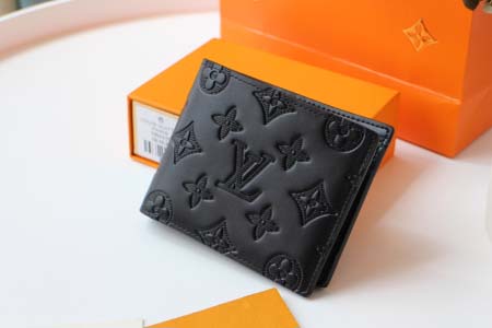 2026年10月15日新作高品質Louis Vuitton 財布M62901 Multiple，Monogram Shadow /LH工場