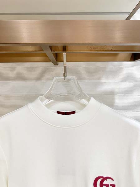 2026年10月26日入荷秋冬新作Gucci長袖Tシャツ高級品超厳選★入手困難/誕生日プレゼント/LD工場