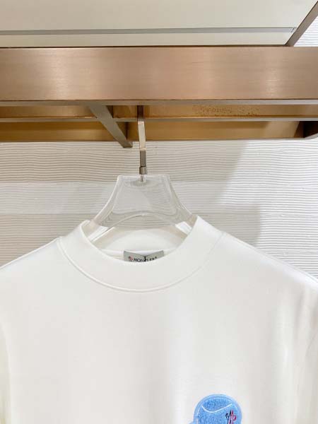 2026年10月26日入荷秋冬新作Moncler長袖Tシャツ高級品超厳選★入手困難/誕生日プレゼント/LD工場