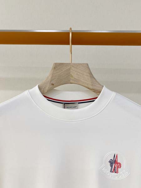 2026年10月26日入荷秋冬新作Moncler長袖Tシャツ高級品超厳選★入手困難/誕生日プレゼント/LD工場