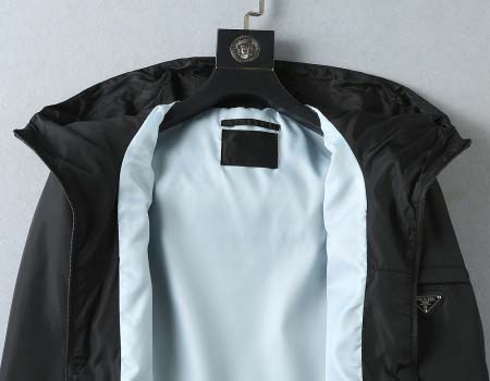 2026年10月28日入荷秋冬新作Pradaジャケット高級品/誕生日プレゼント/KD工場