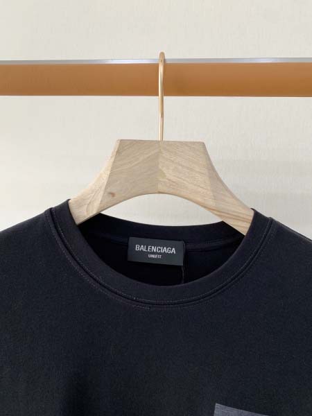 2026年10月29日入荷秋冬新作Balenciaga長袖高級品/誕生日プレゼントM-2XL/KD工場