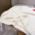 2026年10月6日入荷秋冬新作Celineニット女性用ファッション/誕生日プレゼント/贈り物 can工場