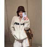 2026年10月8日入荷秋冬新作Louis Vuitton ニットカーディガン  女性用ファッション/誕生日プレゼント/贈り物 can工場