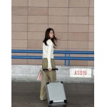 2026年10月8日入荷秋冬新作Louis Vuitton ニットカーディガン  女性用ファッション/誕生日プレゼント/贈り物 can工場