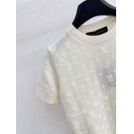 2026年10月8日入荷秋冬新作Louis Vuitton半袖 tシャツ女性用ファッション/誕生日プレゼント/贈り物 can工場