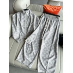 2026年10月8日入荷秋冬新作Louis Vuitton上下女性用ファッション/誕生日プレゼント/贈り物 can工場