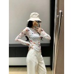 2026年10月8日入荷秋冬新作Louis Vuittonアンダーシャツ女性用ファッション/誕生日プレゼント/贈り物 can工場
