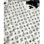 2026年10月8日入荷秋冬新作Louis Vuittonジーパン女性用ファッション/誕生日プレゼント/贈り物 can工場