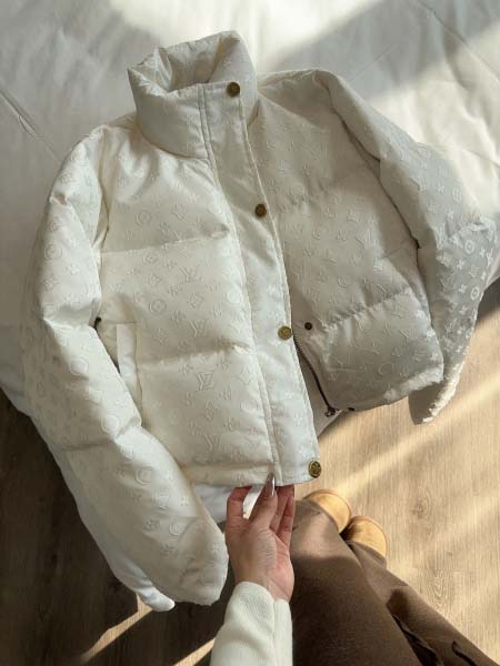 2026年10月8日入荷秋冬新作Louis Vuitton服...