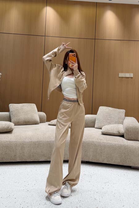 2026年10月10日入荷秋冬新作Chanel上下女性用ファ...