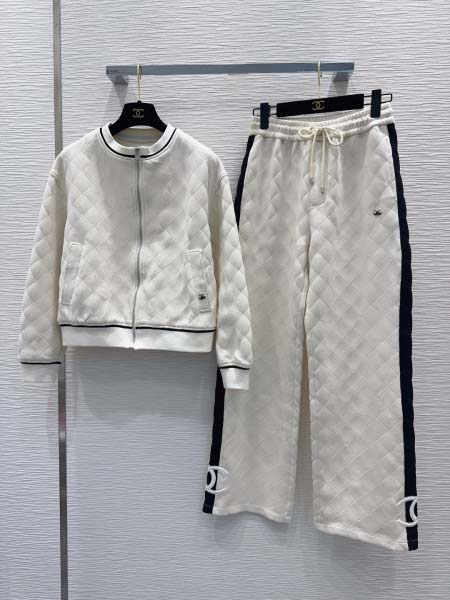 2026年10月10日入荷秋冬新作Chanel上下女性用ファ...