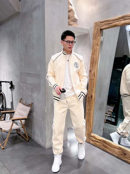 2026年10月11日秋冬新作Gucci上下セット高品質人気...