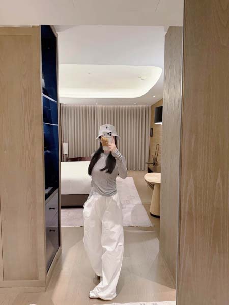 2026年10月14日入荷秋冬新作Chanel上着女性用ファ...