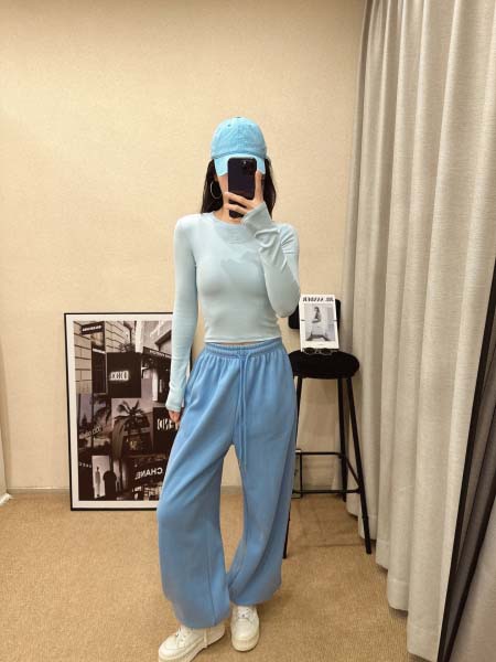 2026年10月14日入荷秋冬新作Chanel長袖女性用ファ...