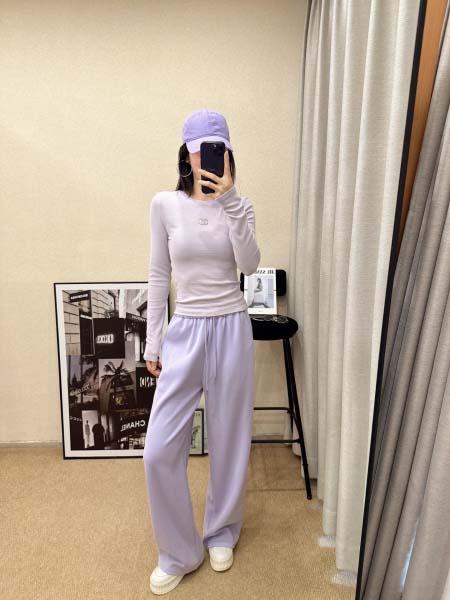 2026年10月14日入荷秋冬新作Chanel長袖女性用ファ...