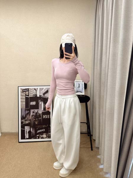 2026年10月14日入荷秋冬新作Chanel長袖女性用ファ...