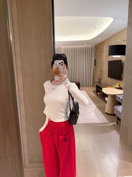 2026年10月14日入荷秋冬新作Chanel上着女性用ファ...