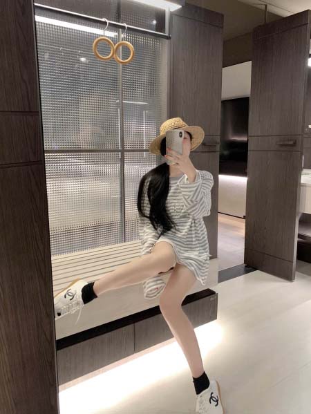 2026年10月14日入荷秋冬新作Chanel長袖女性用ファ...