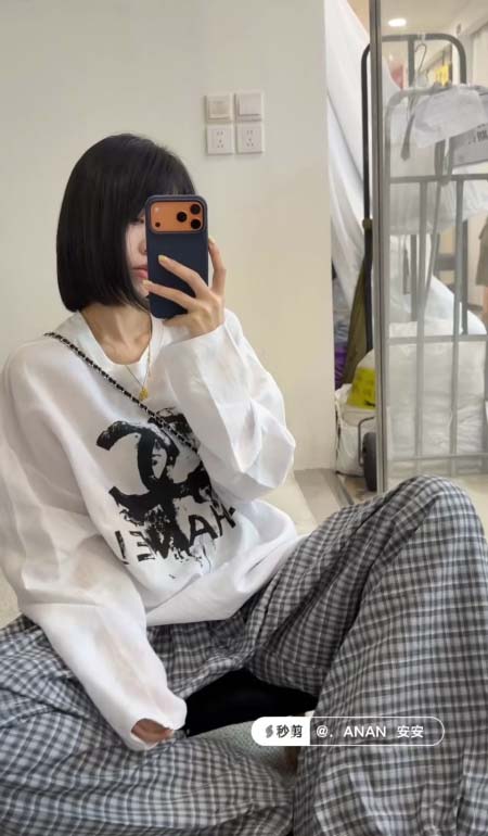 2026年10月15日入荷秋冬新作Chaneltシャツ女性用...