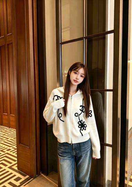 2026年10月15日入荷秋冬新作Chanel ニットカーデ...