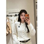 2026年10月15日入荷秋冬新作Chanel ニットカーディガン  女性用ファッション/誕生日プレゼント/贈り物 can工場