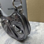 原版復刻人気新作 バレンシアガバッグ26X16X10CM C+工場★超厳選★入手困難な