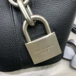 原版復刻人気新作 バレンシアガバッグ15x15x15C+工場★超厳選★入手困難な