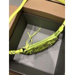 原版復刻人気新作 バレンシアガバッグ20X11X4CM C+工場★超厳選★入手困難な
