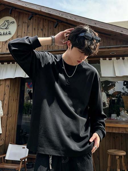 2026年10月26日入荷秋冬新作Fendi長袖Tシャツ高級...